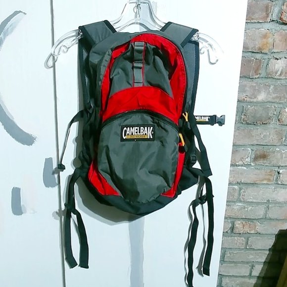 camelbak cloud walker backpack